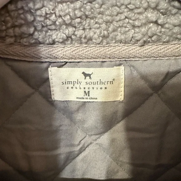 Simply Southern Sweater Size Medium - Picture 4 of 5